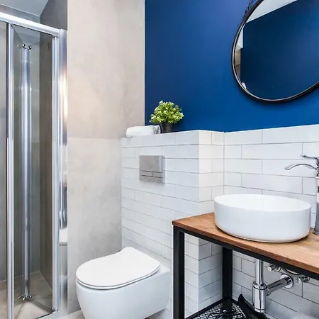Modern & Classy Industrial - Browar Apartment Gdansk